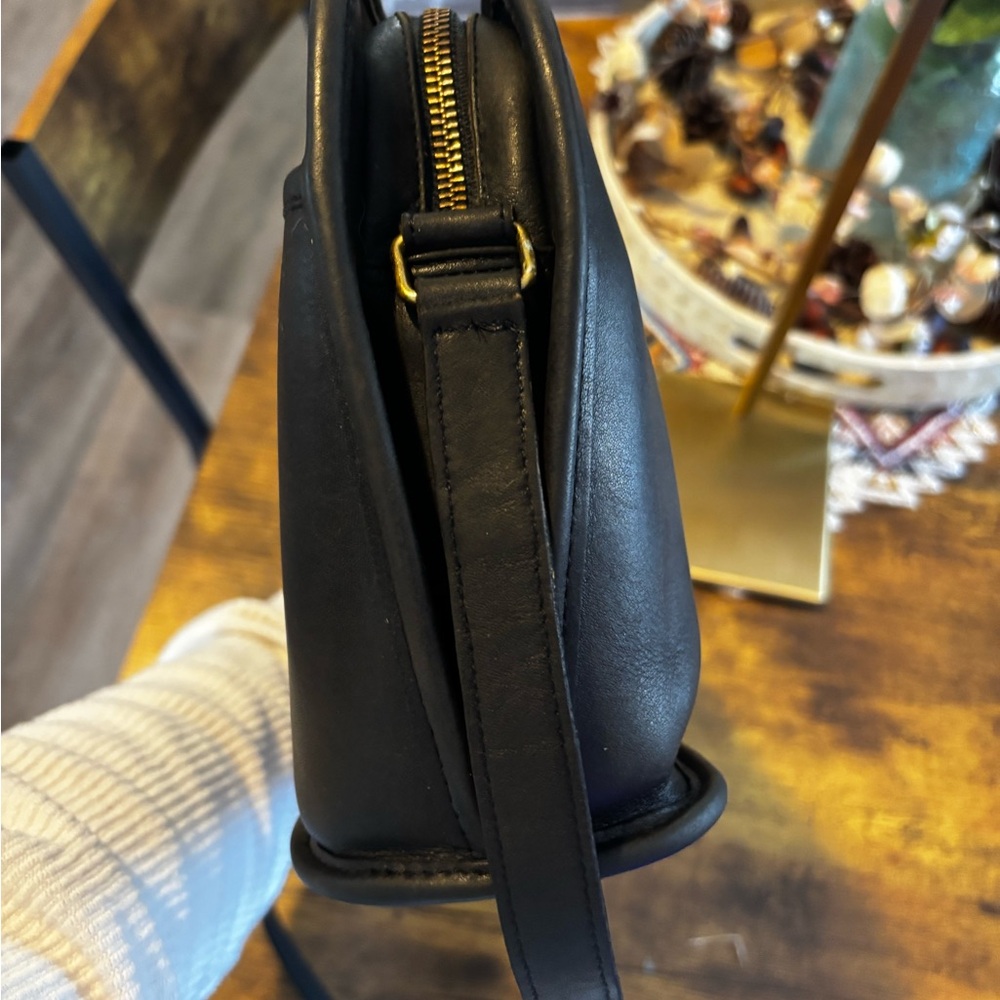 Vintage Coach Oliver Bag Black Leather Crossbody USA Made - Picture 5 of 14